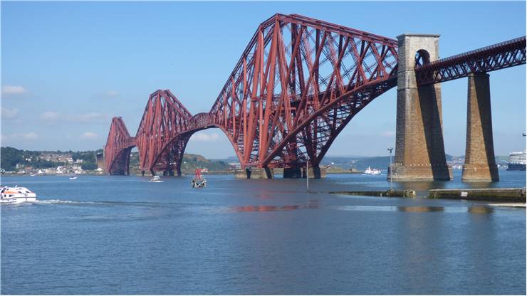 Famous Forth Bridge